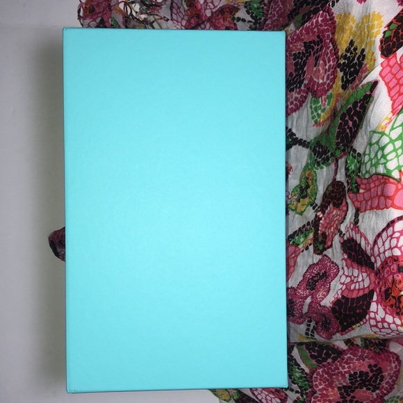 Tiffany & Co.  Gift Box - Picture 6 of 8